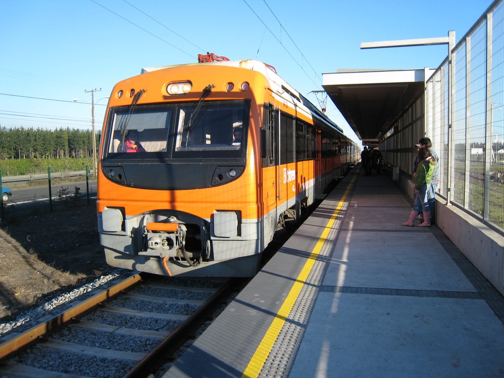 2007_Biontren_Estacion_CostaMar_San_Pedro_de_La_Paz by Alonso Araya