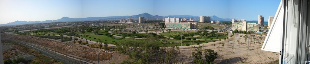 Parque en Playa San Juan - Mutaxavista by Hulius