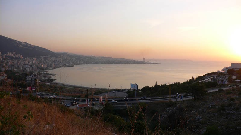 خليج جونية والغروب - لبنان by helen sabbagh