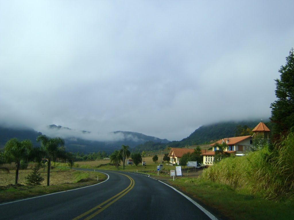 Rota Romântica - Nova Petrópolis/RS by Nahim Viccari