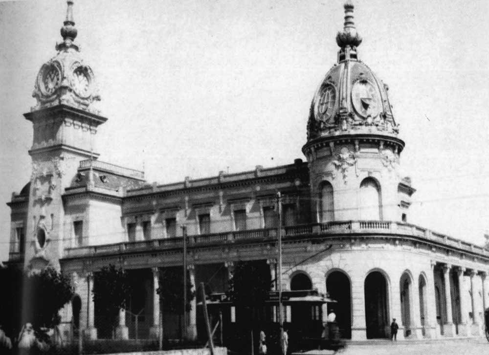 Mar del Plata Terminal de ómnibus (Estación Mar del Plata Sur, 1911) by www.pasqualinonet.com.ar