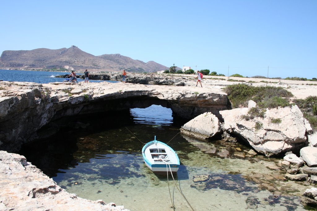 Favignana - Grotta Perciata by Alice83