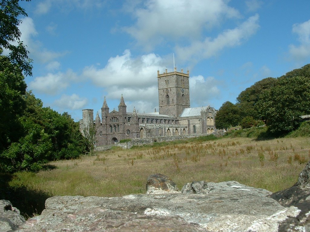 St Davids Cathedral, Pembrokeshire, Wales, UK. by Andrew Livesey