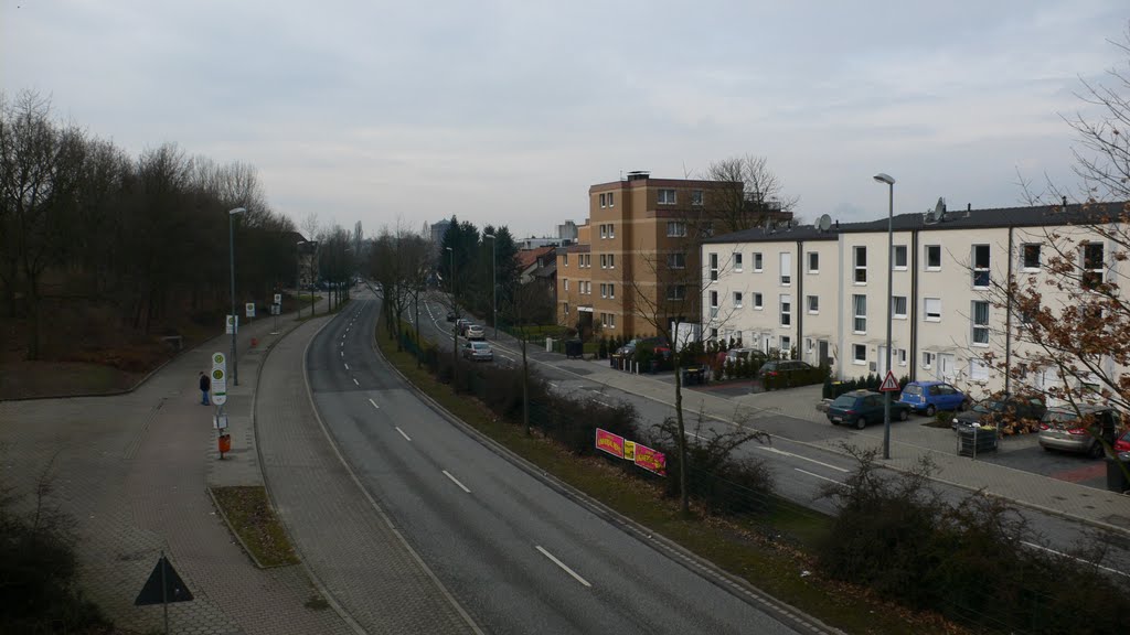 Blick von der Brücke an der Erich-Kästner Gesamtschule by korox