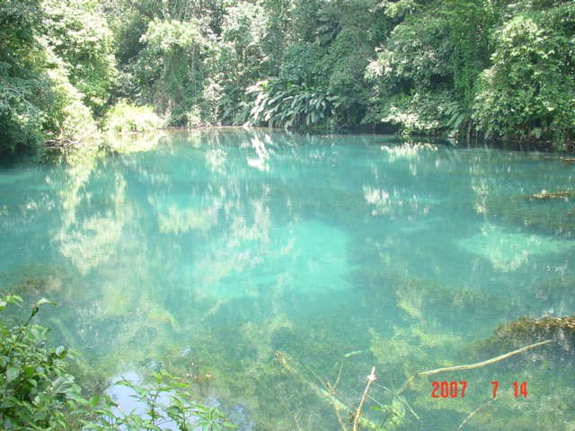 Es Hermosa la Laguna Azul by GUILLERMO EMILIO MOR…