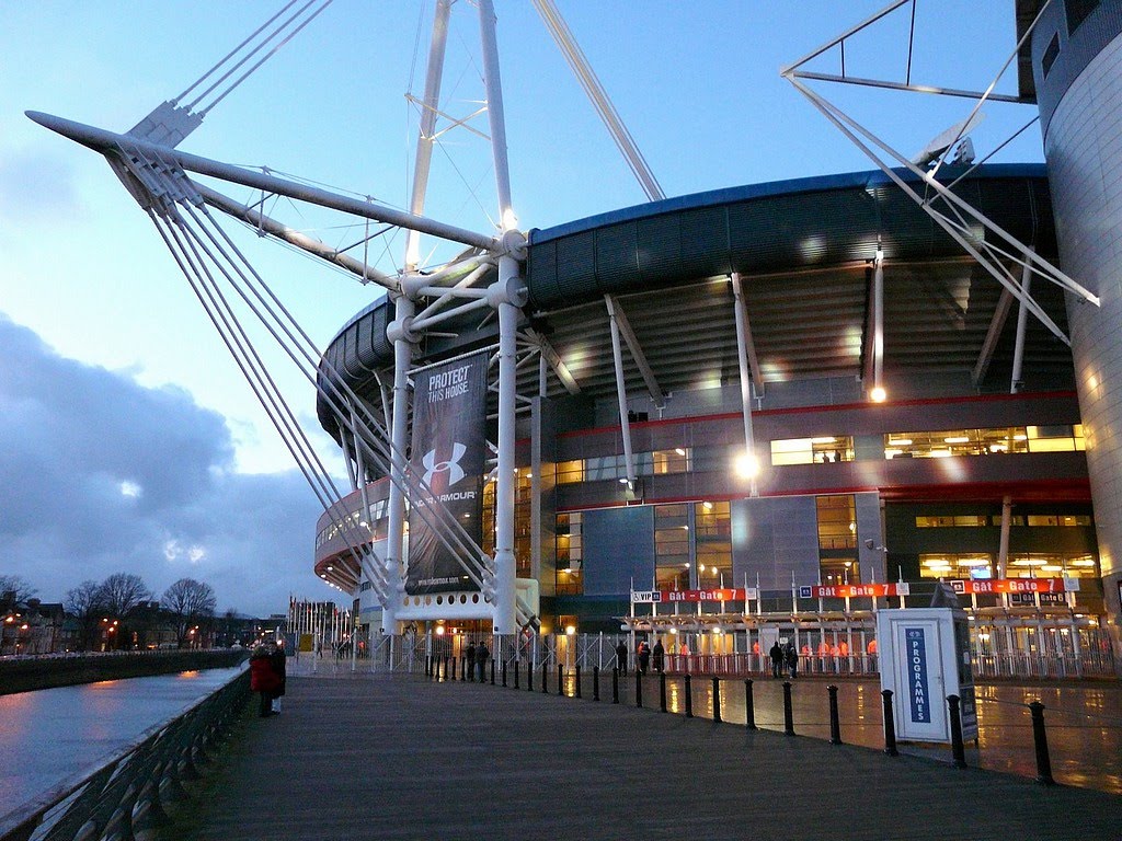 Royaume-Uni, le Millennium Stadium de Cardiff by Roger-11