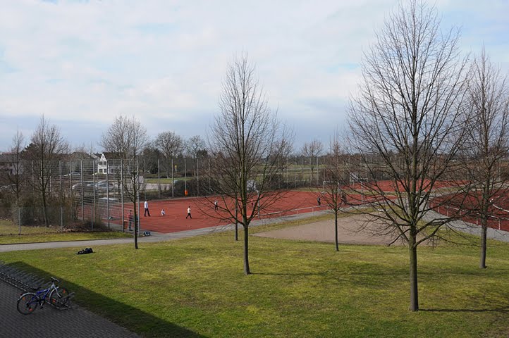 Bolzplatz im Sportzentrum by Fotogruppe Edingen HDW