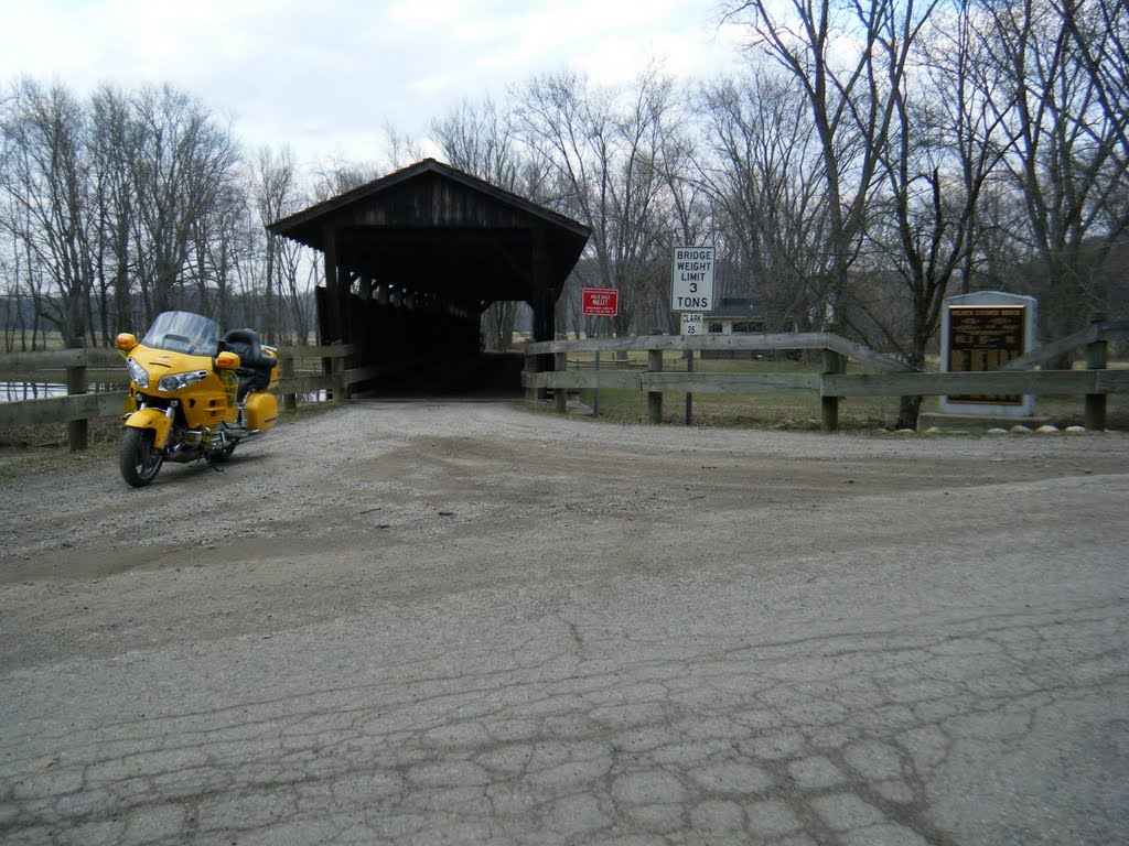 Helmick covered bridge by Yellow Goldwing