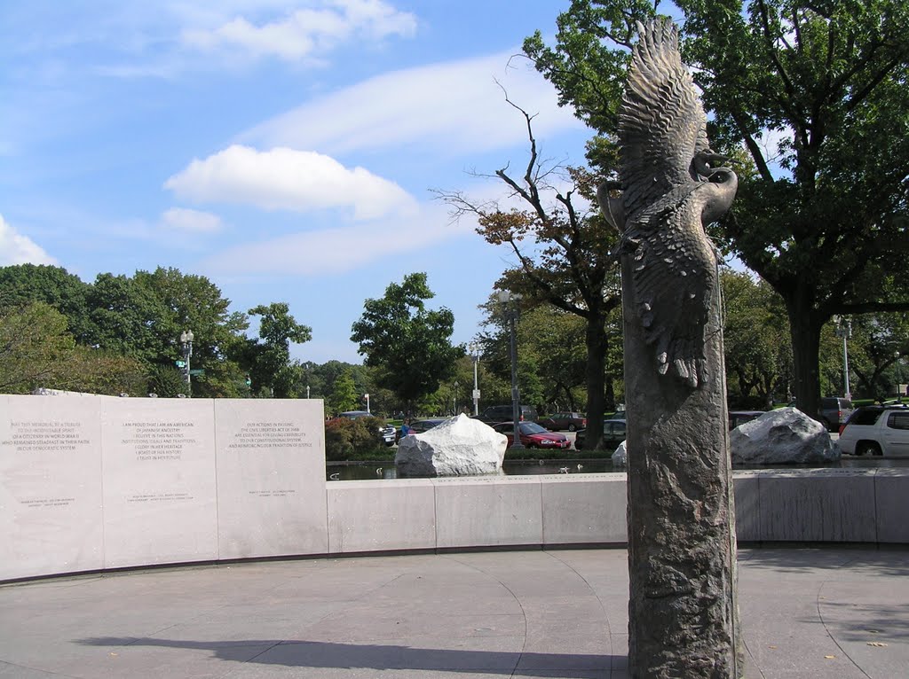 National Japanese American Memorial to Patriotism during World War II by Willem Nabuurs