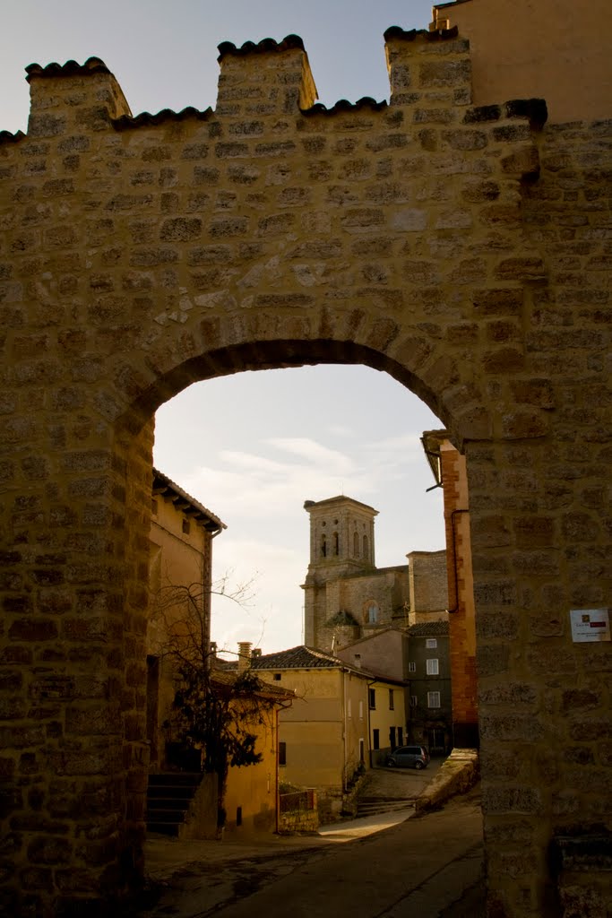 Puerta de Presencio by jog