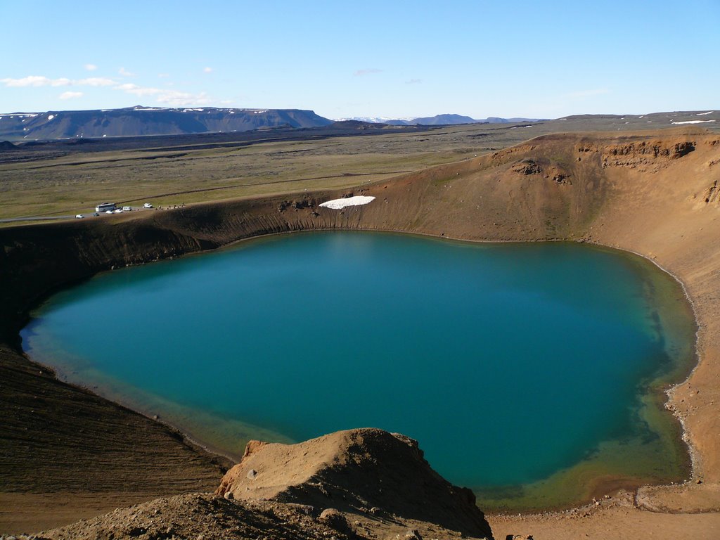 Viti Crater Lake - June '07 by Santiago Puig Vilado…