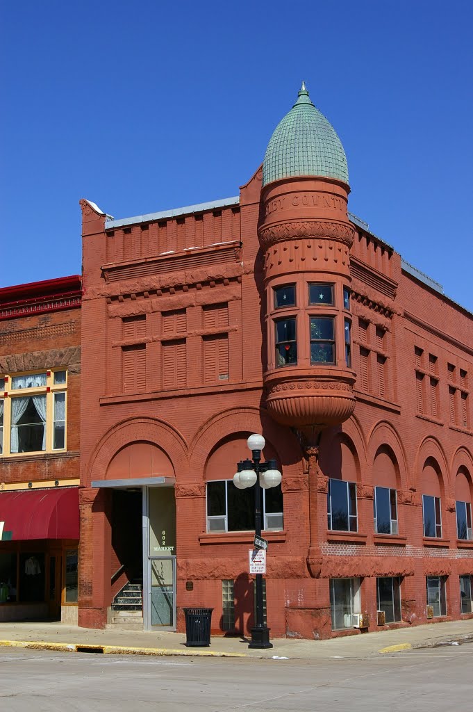 Shelby County Building, Harlan, Iowa by Todd Stradford