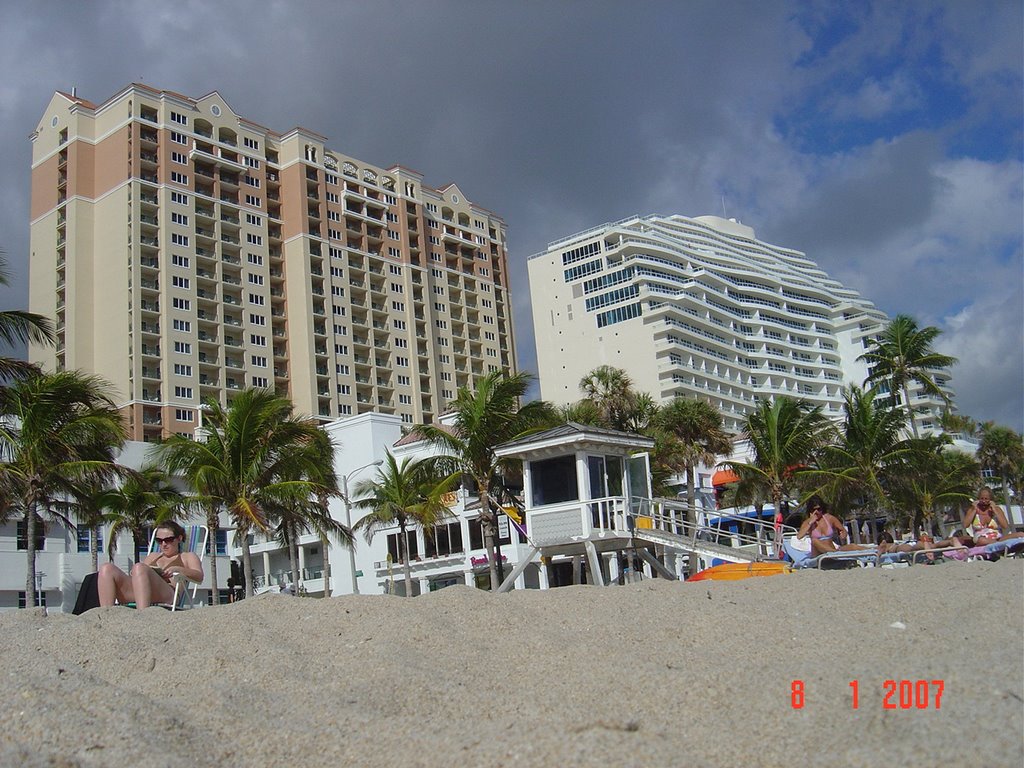 Fort Lauderdale beach by rekadario