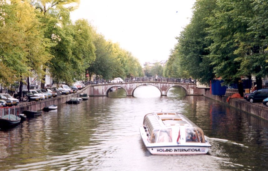 Amsterdam, Netherlands. by André Bonacin