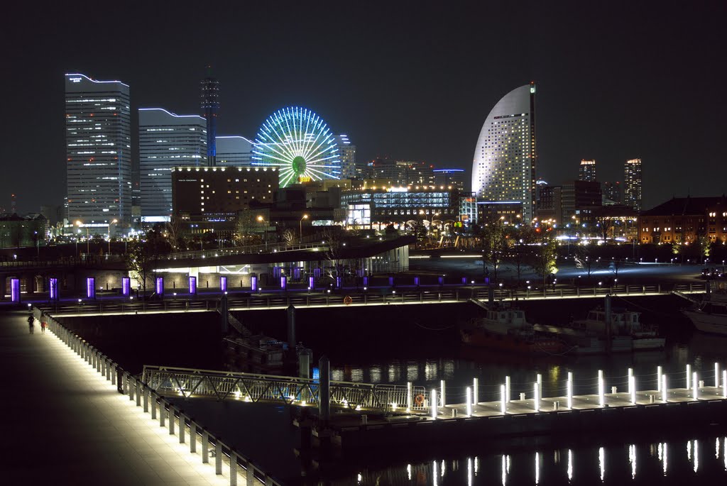 Night view of Yokohama port by Matsubayashi