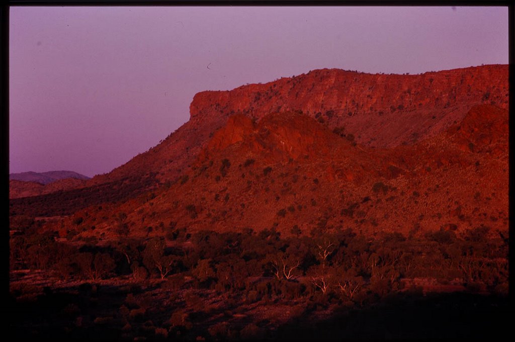 Sunset - Larapinta Drive West of the Alice by RichardHC