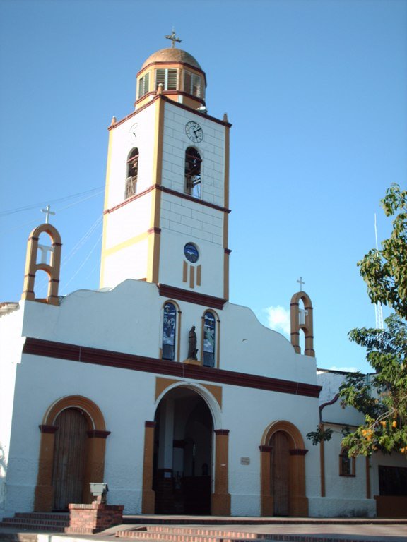 Iglesia San Roque by marcos_macea_silvera