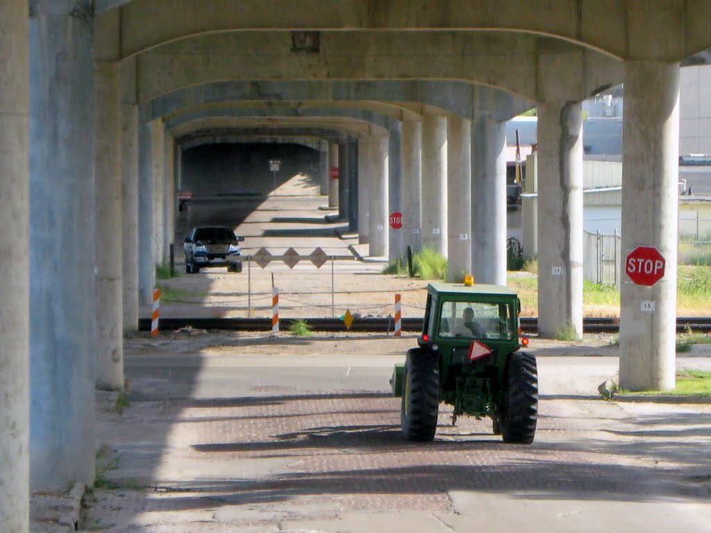 Under the highway bridge. by slakingfool