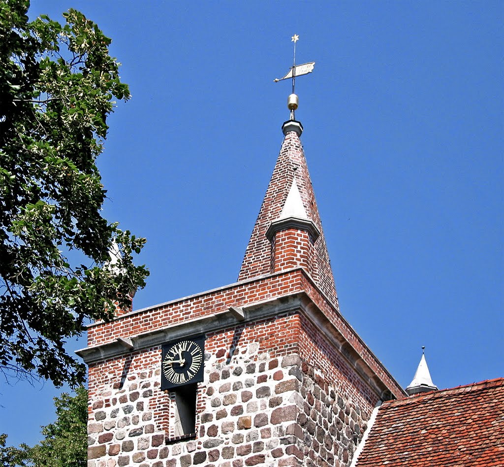 Heinersdorf - Dorfkirche by sascha