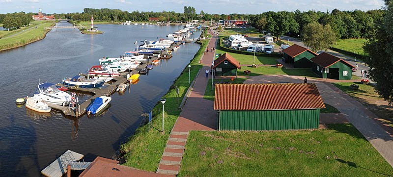 Barßeler Hafen by Hans-Dieter Janßen