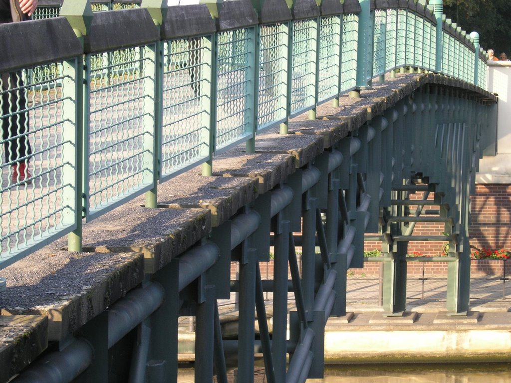 Lichtensteinbrücke by KanakariFotos