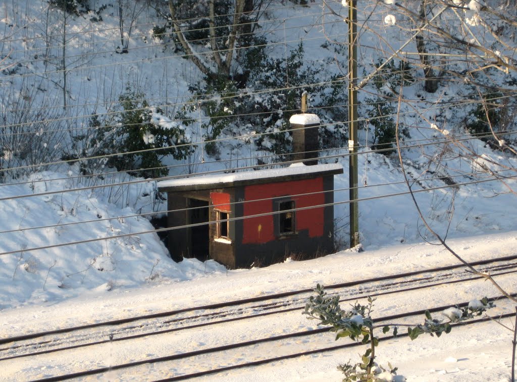 Plate-layers hut, Heaton Moor, Stockport by © Phil Rowbotham