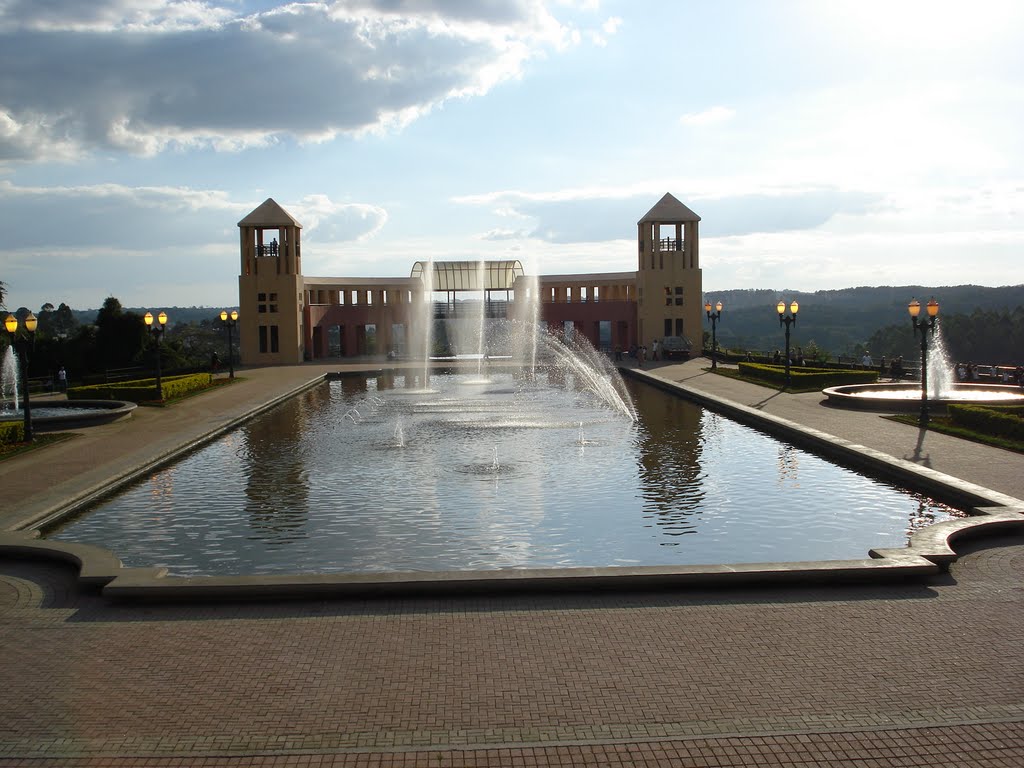 The Tanguá Park by RNLatvian