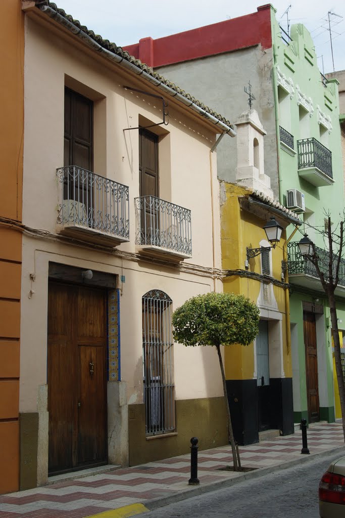 ALGEMESÍ. Carrer de València (ermita dels Sants de la Pedra) by Joaquim Naval Borràs