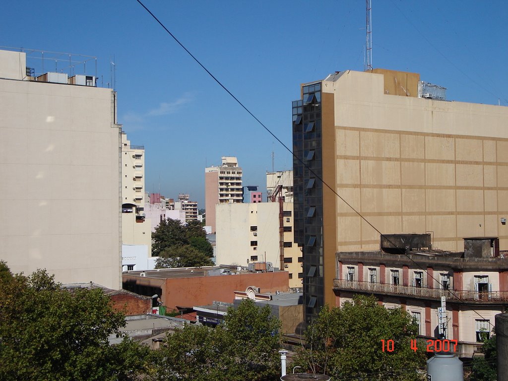 Desde la FCEQyN (Oeste) by Masevig