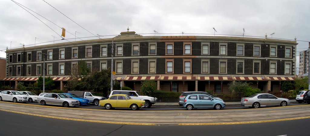 Royal Terrace (2010). Built in 1853, it is of architectural significance as the largest early terrace building surviving in Melbourne, and is unrivalled amongst the early terraces for its elegance by Muzza from McCrae