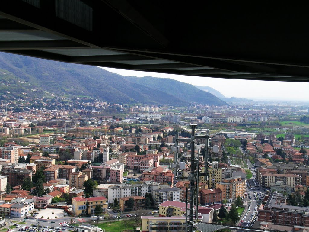 Panorama di Brescia verso Est dal Crystal Palace by Claudio "Dado" Savoldi