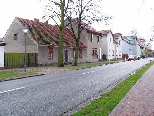 Gräbendorf - Ansicht im Dorf by Herbert Turley www.foto-antik.de