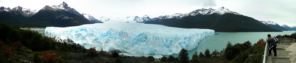 Panorama of the Perito Morino Glaciare by geocheb