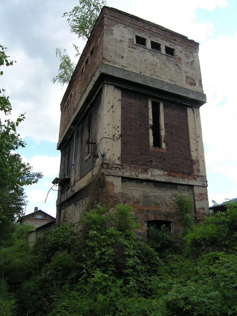 Děčín (Tetschen), disused Water Tower on Nortwestern Station by krimauer