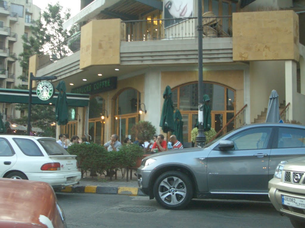 Starbucks Sassine by Zouz