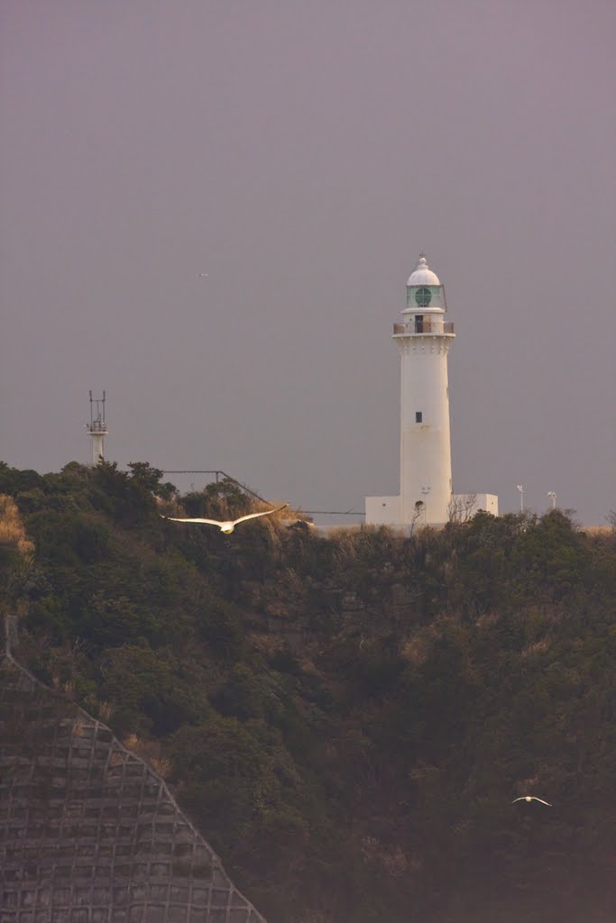 Shioyazaki Lighthouse（塩屋崎灯台） by urapyon