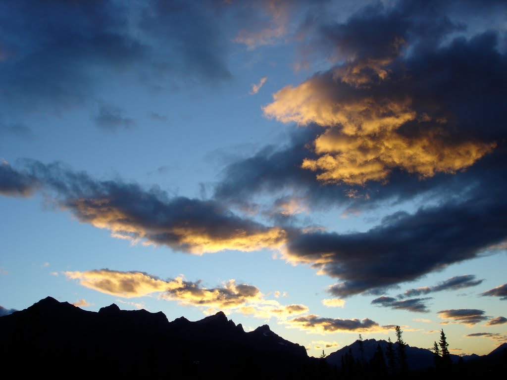 Rundle Mountain Sunset by jackborno