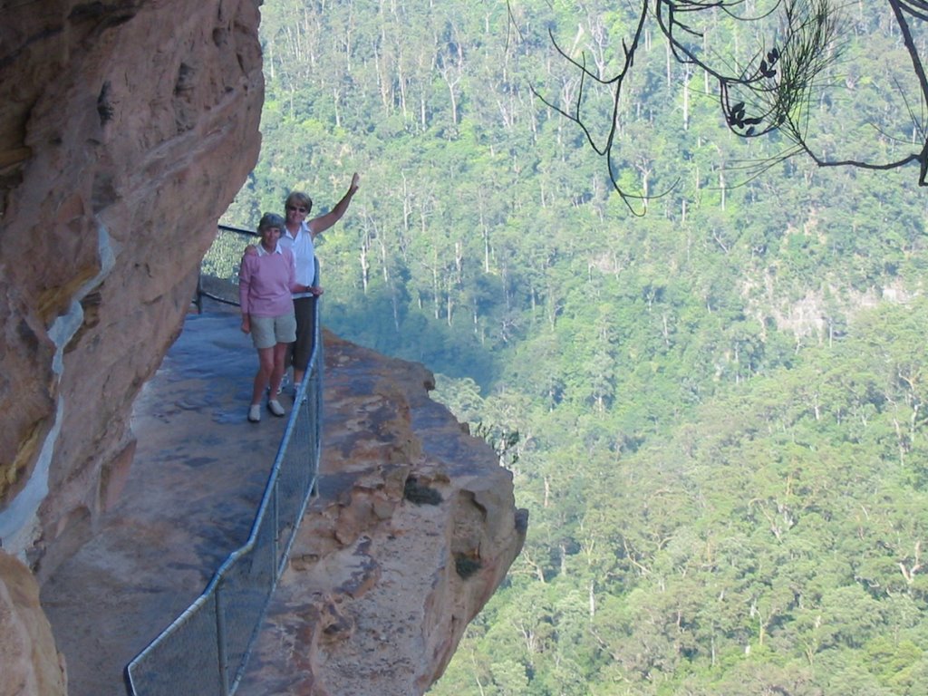 Mary & Diane Wentworth Falls 2005 by Merv