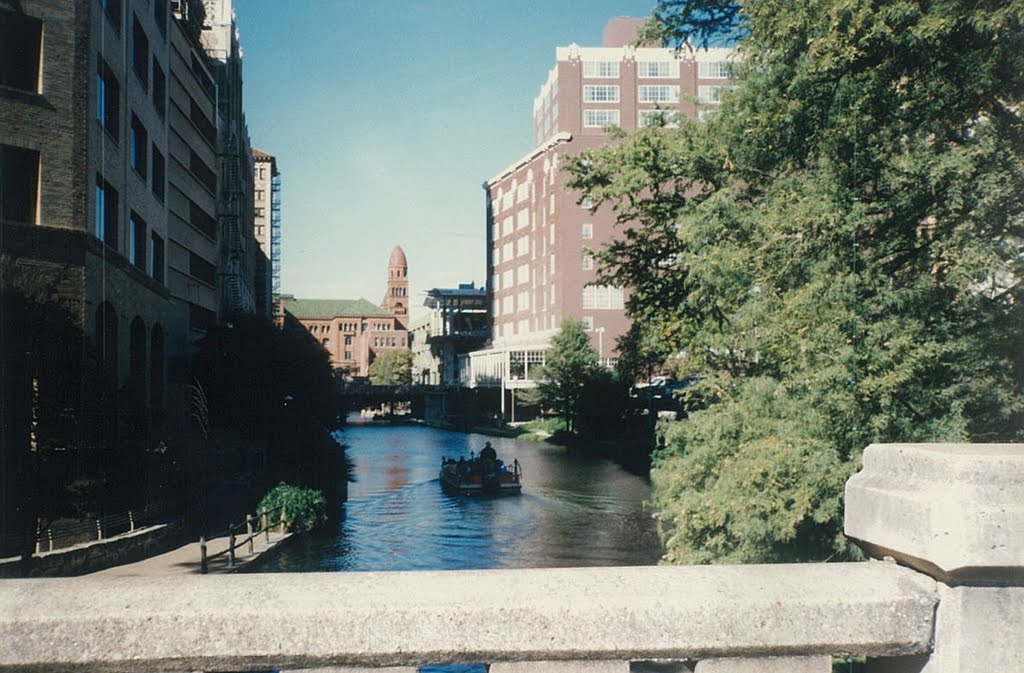 Riverwalk - San Antonio by RNLatvian