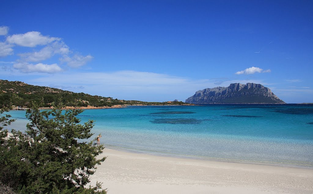 Spiaggia..porto istana.. by orso..