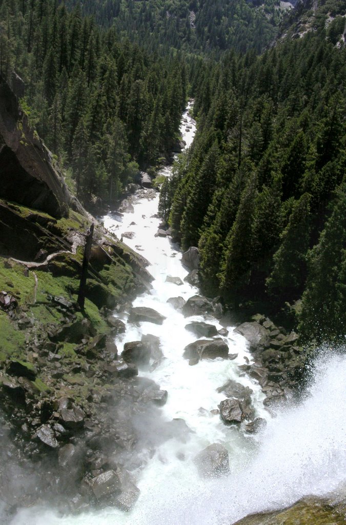 View above Vernal Fall_Yosemite National Park_California_26/06/05 by giorgio baruffaldi