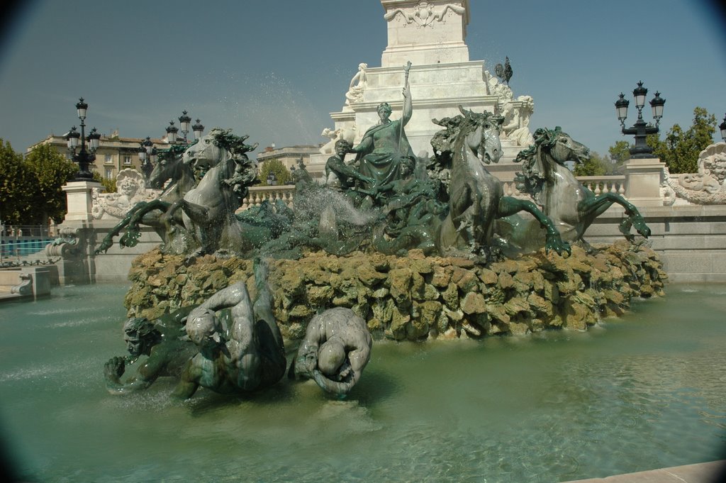 Detail from Main square statue in Bordeaux by Deniz Koksal