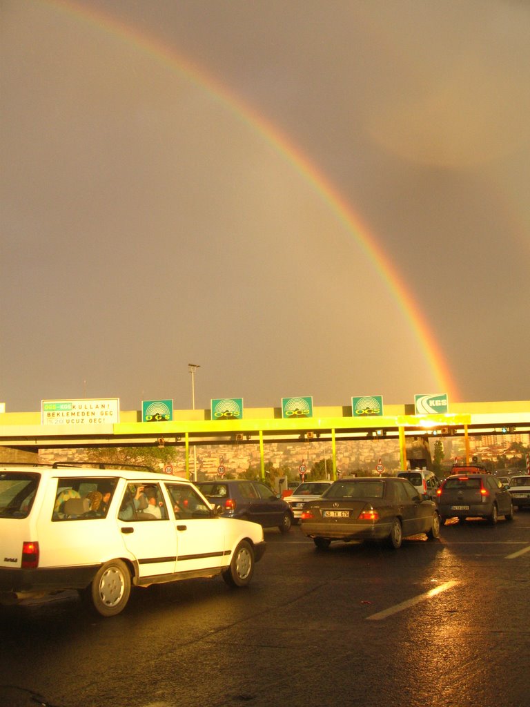 Commuting Under a Rainbow by SarpYelkencioglu