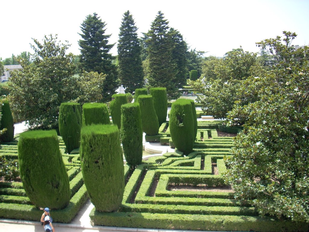 JARDINES DE SABATINI by VIERAFILMS