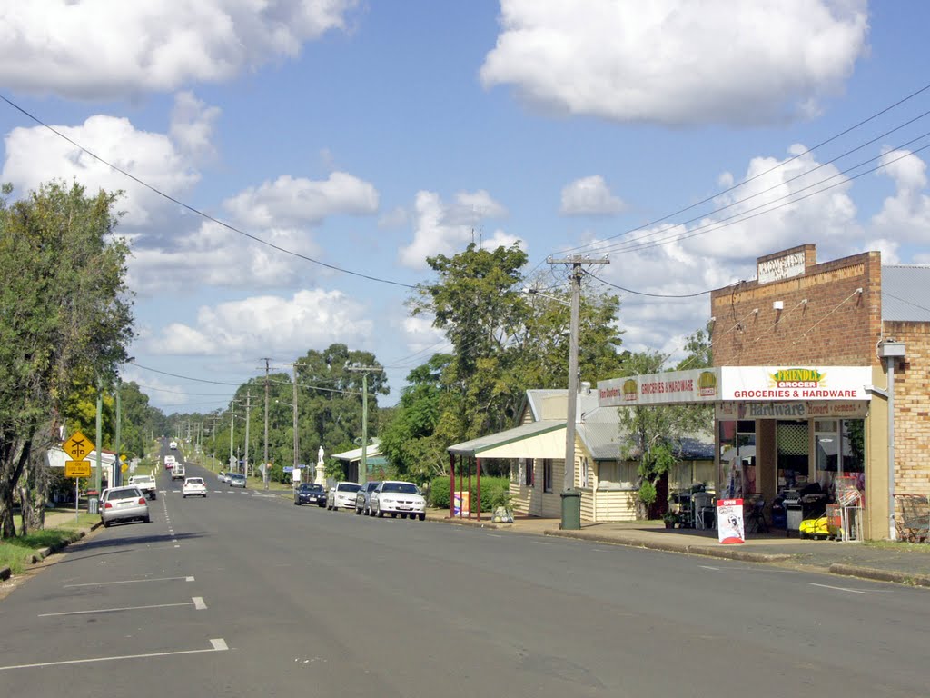 Steley Street, Howard, Queensland April 2009 by PeterGodbold