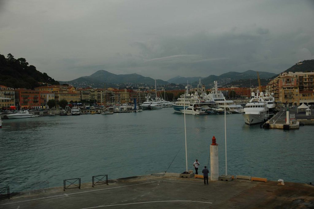 Nice harbour view by Deniz Koksal