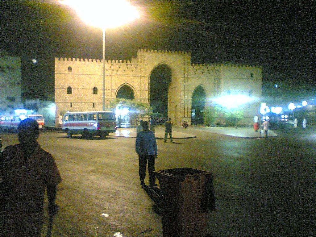 Bab Makkah @ night by pedro penduko