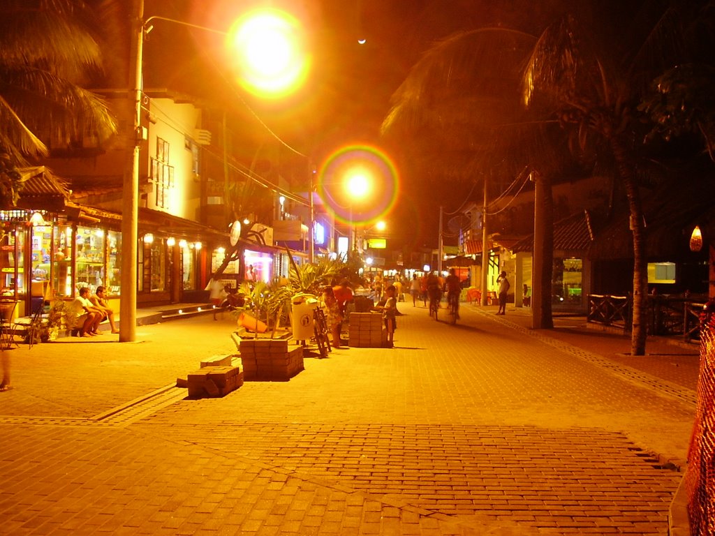 Porto de Galinhas a noite by Erick Aniszewski