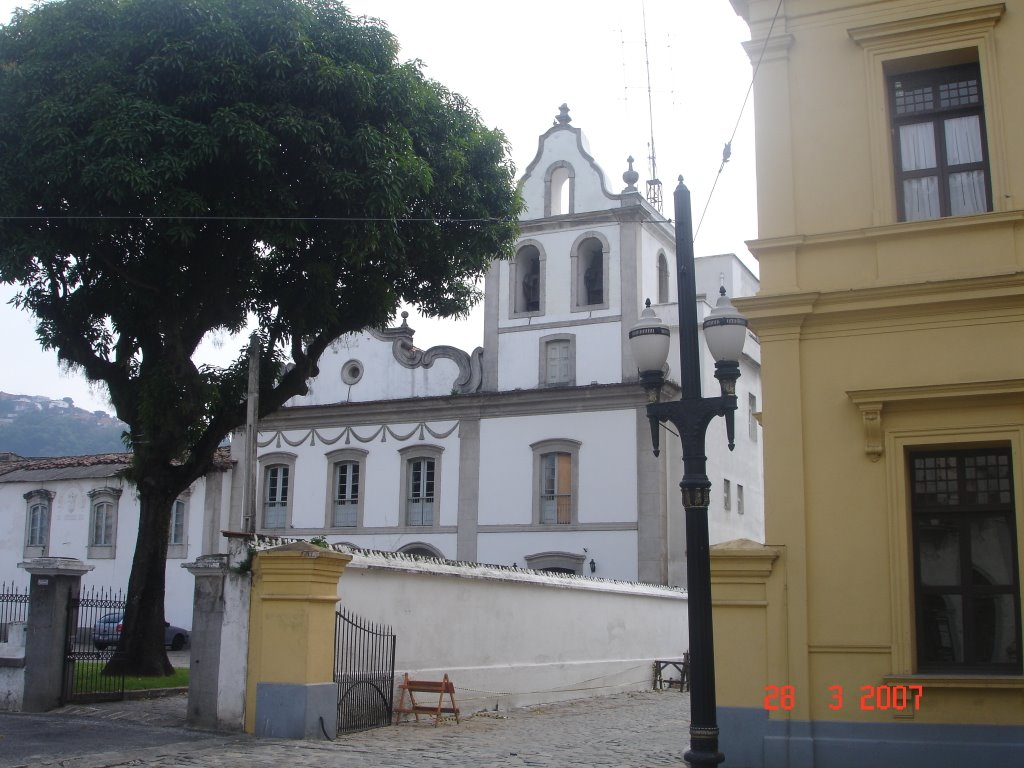 Santuário Santo Antônio do Valongo (1640) by Eric Iozzi