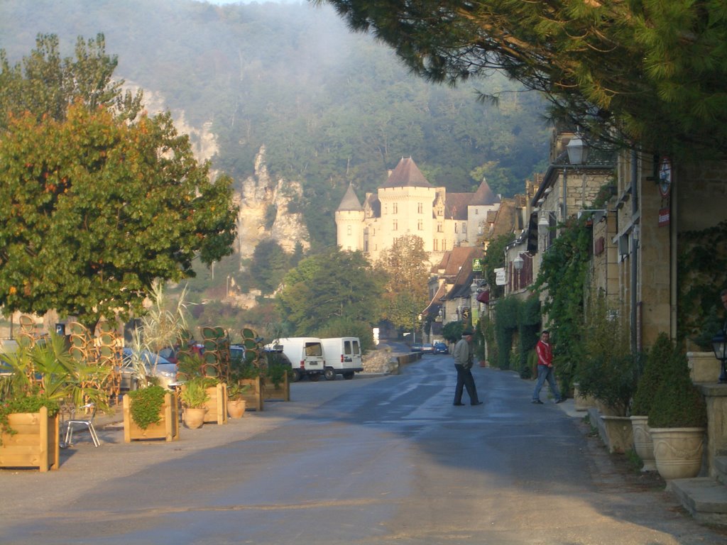 La roque gageac, tranquil street life by david blanch